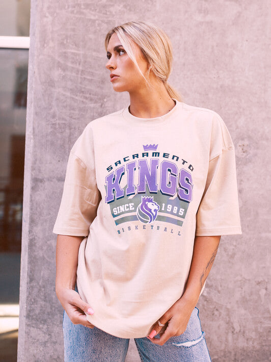 👾👾 Vintage Sacramento Kings tee shirt  King tee, Graphic tees vintage,  Tee shirts